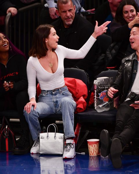 Bella Hadid Wants Attention