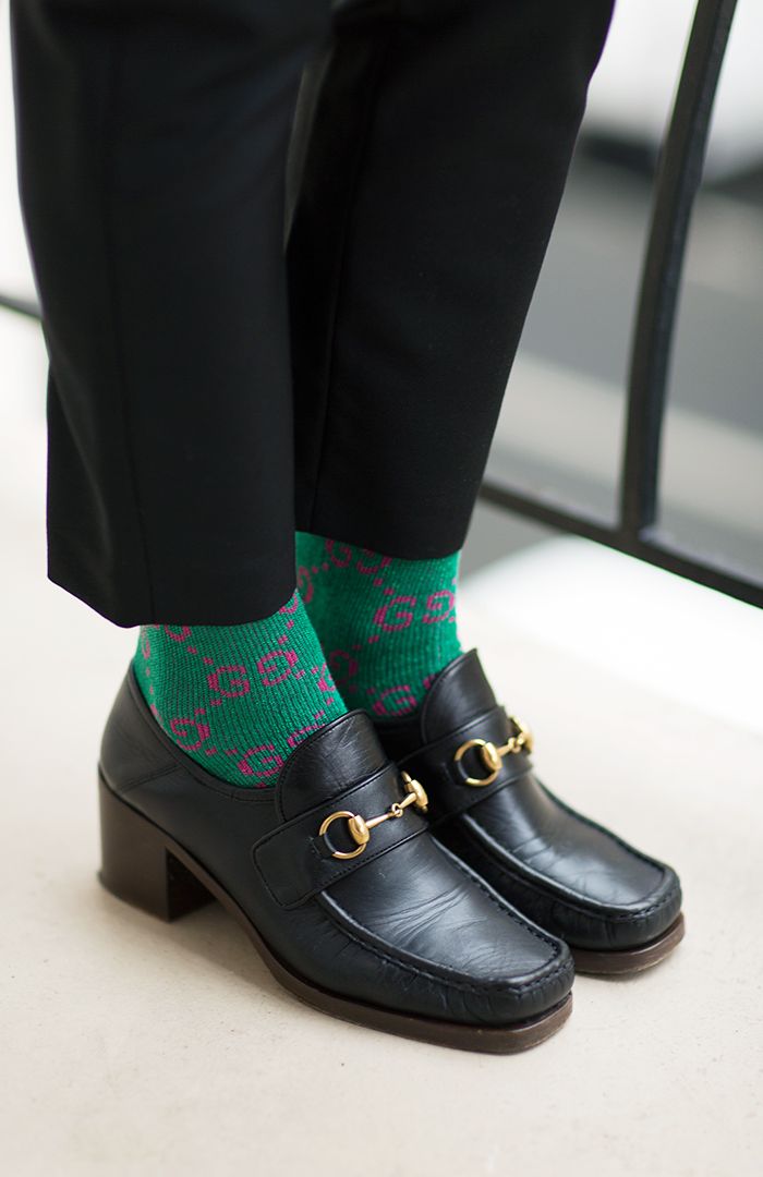 French Women Don't Wear These 3 Things in Winter