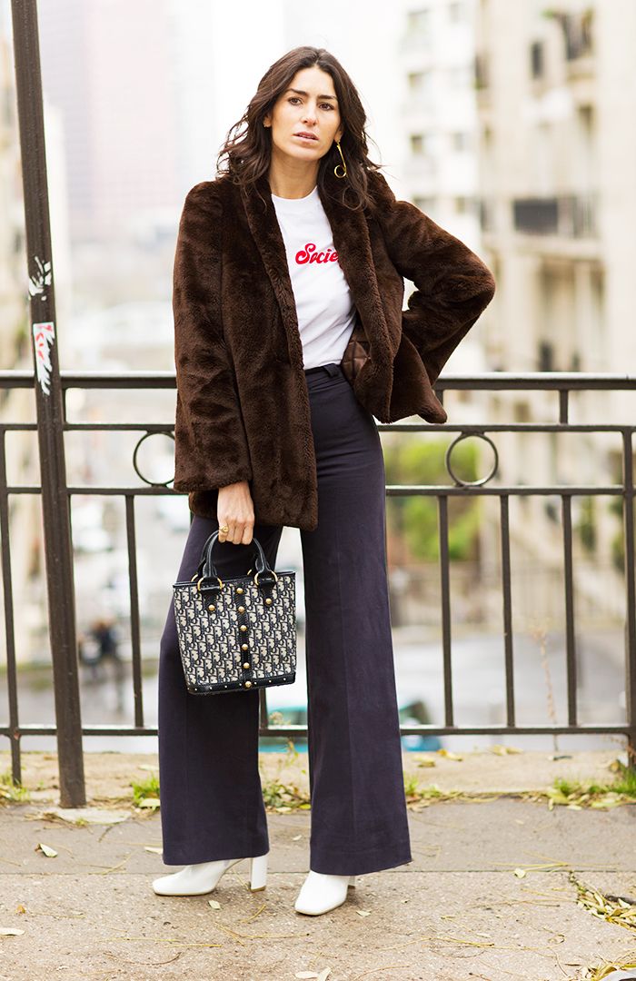 French Women Don't Wear These 3 Things in Winter