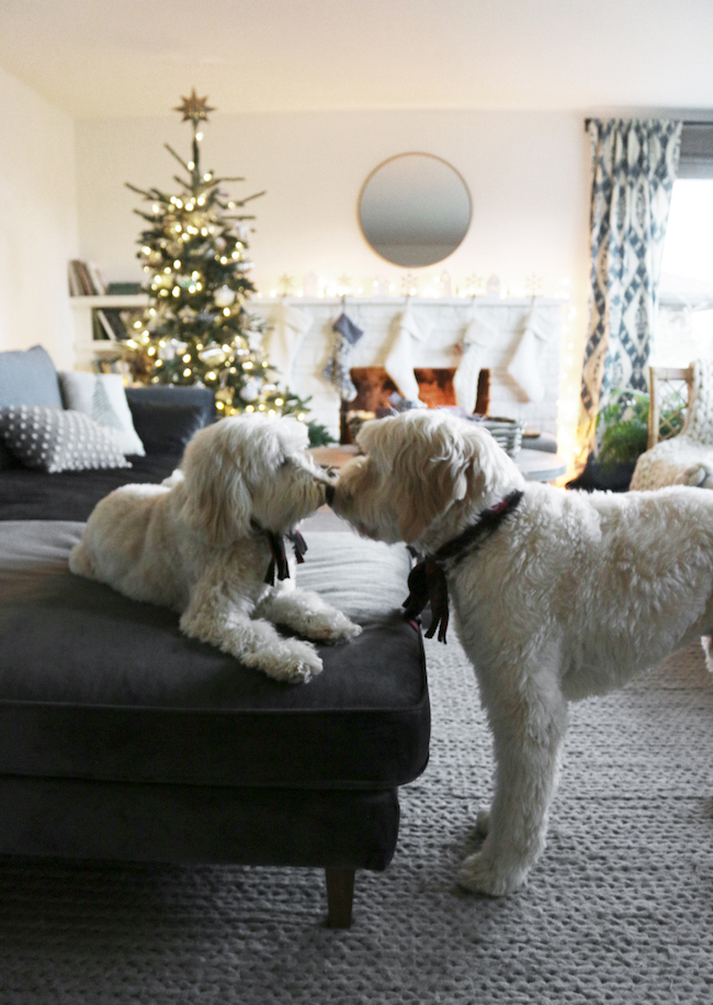 Christmas House Tour 2017 – The Inspired Room