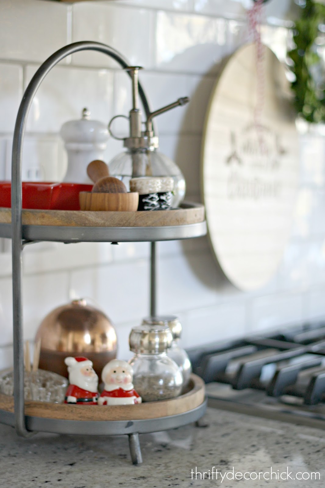 A tour of our (new!) Christmas home from Thrifty Decor Chick