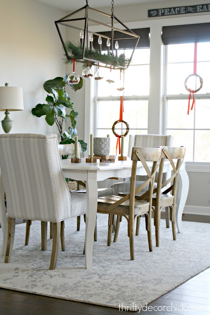 A tour of our (new!) Christmas home from Thrifty Decor Chick