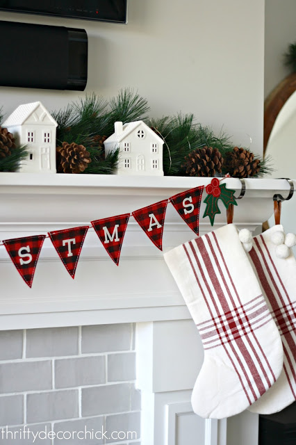A tour of our (new!) Christmas home from Thrifty Decor Chick