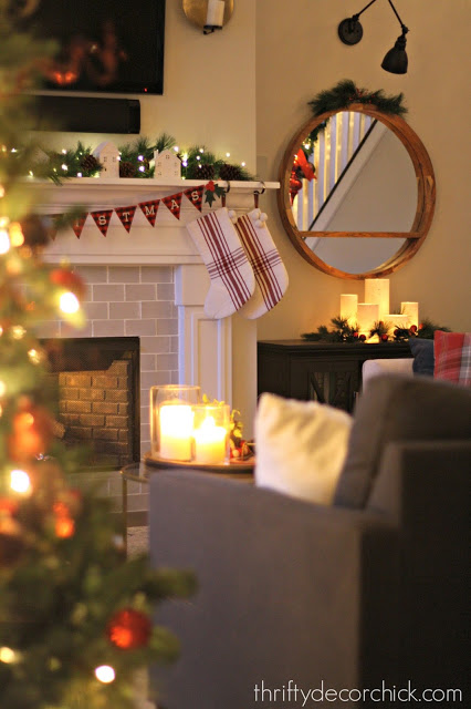 A tour of our (new!) Christmas home from Thrifty Decor Chick