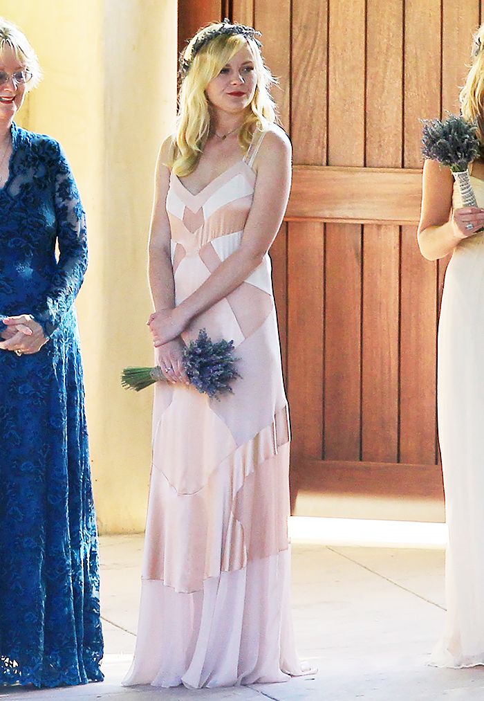 17 Celebrity Bridesmaids That Looked Incredible but Didn't Show Up the Bride
