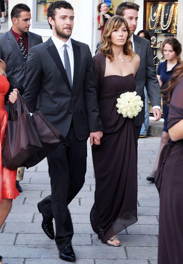 17 Celebrity Bridesmaids That Looked Incredible but Didn't Show Up the Bride