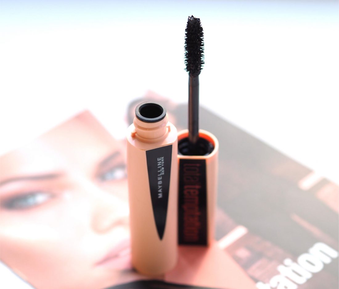 Maybelline Total Temptation Mascara / British Beauty Blogger