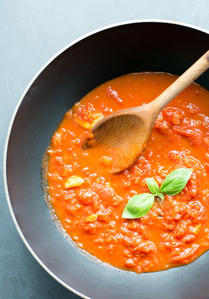Caprese Pasta Bake – The Petite Cook