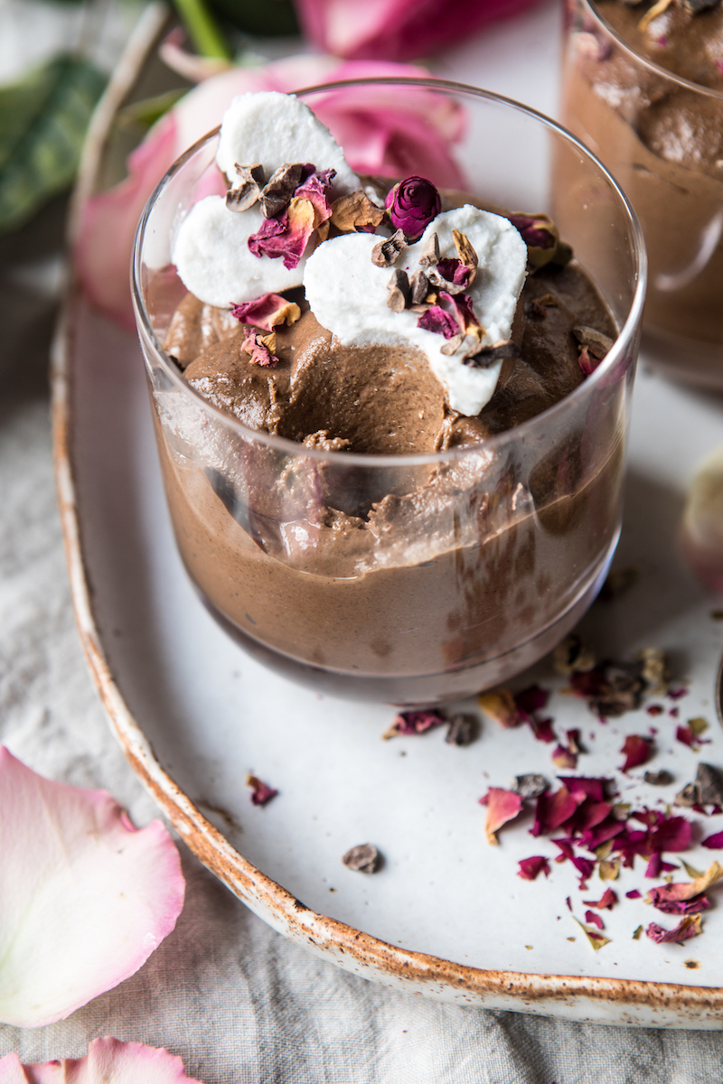 Vegan Chocolate Chia Mousse – The Chriselle Factor