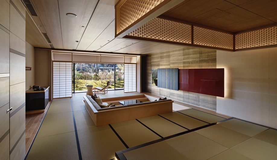 3 Romantic Hotels You’ll Want to Check Into With a Sweetheart