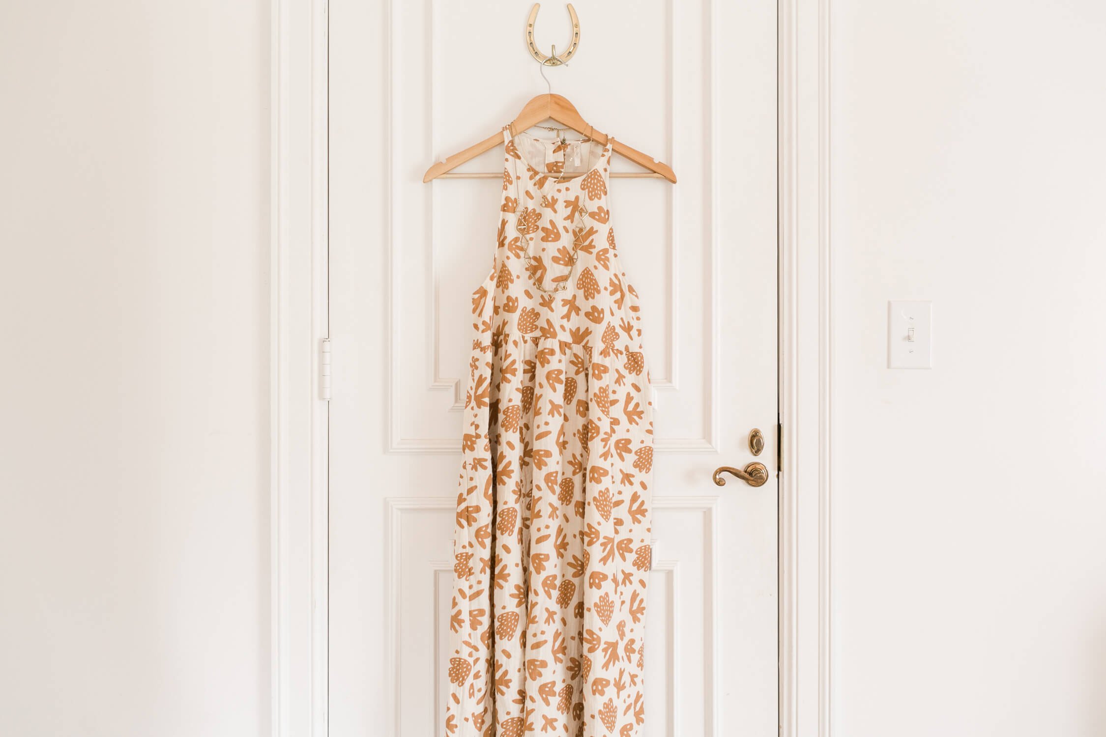Spring Capsule Wardrobe Ideas – A Beautiful Mess
