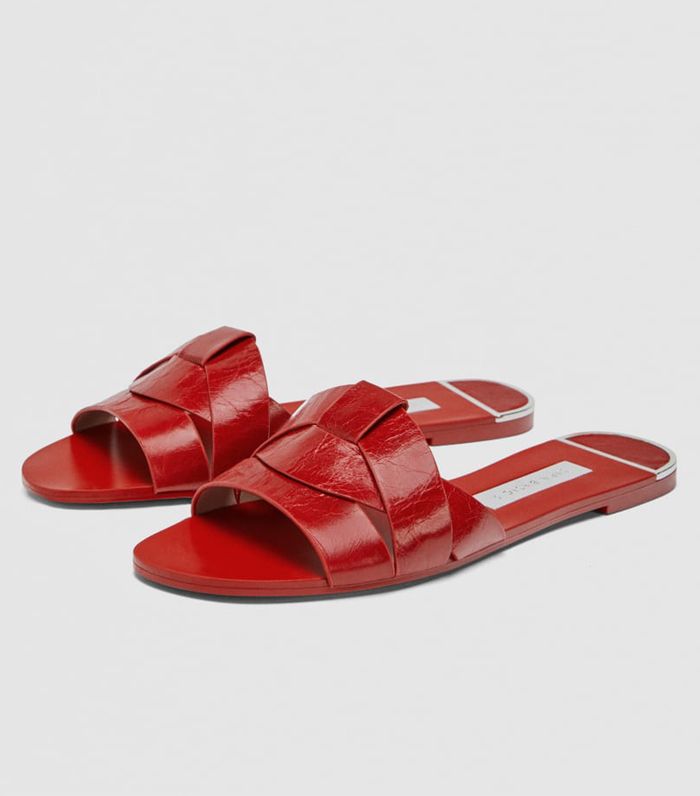 The £26 Zara Sandals the Fashion Crowd Has Just Discovered