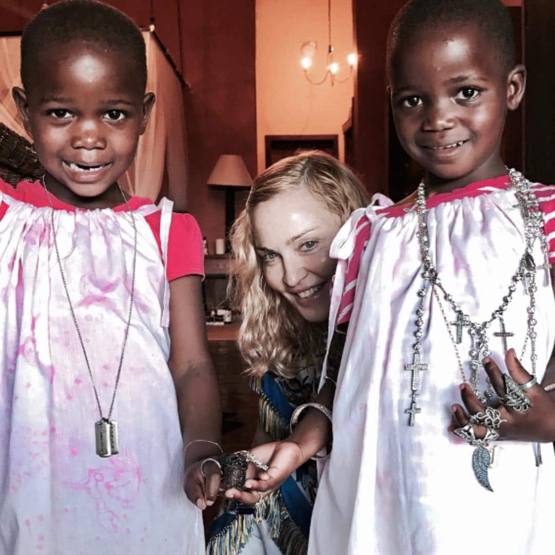 Singer Madonna With Her Children Moved to the Portuguese Palace of the 18th Century