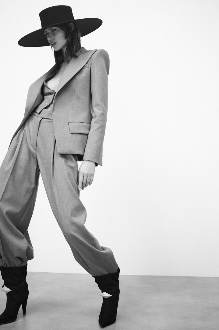 A new look at femininity in the Alexandre Vauthier fall-winter 2020 collection