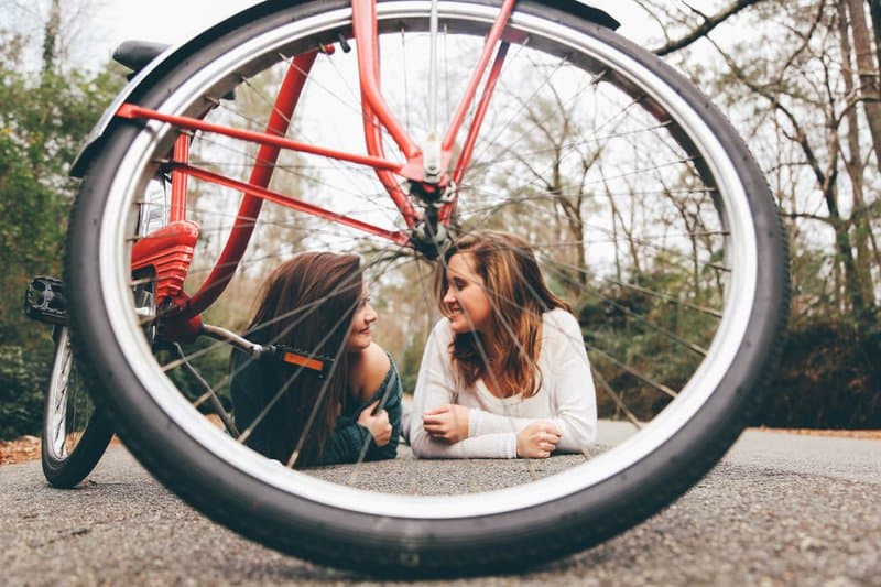 6 Tips How To Keep Friendship Strong