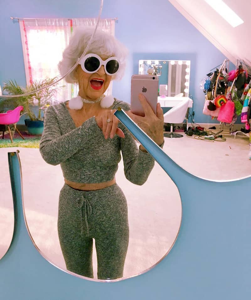 Amazing Baddie Winkle: 92 years is no reason to turn into an old woman!