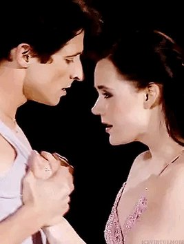 Drama Detectives: Are Tessa Virtue and Scott Moir Secretly in Love? / Fashion Magazine