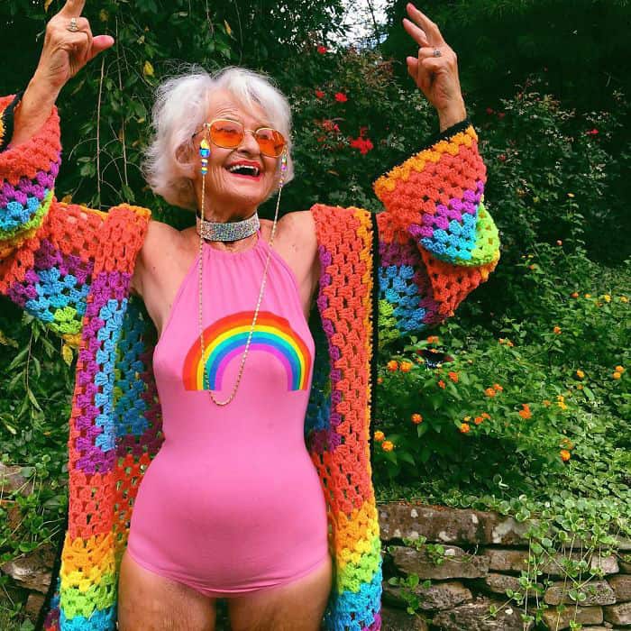 Amazing Baddie Winkle: 92 years is no reason to turn into an old woman!