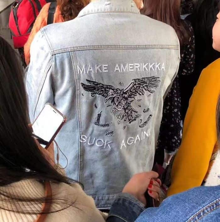 Weird Funny Street Fashion in China that People Just Generally Ignore it. Not Us Today :)