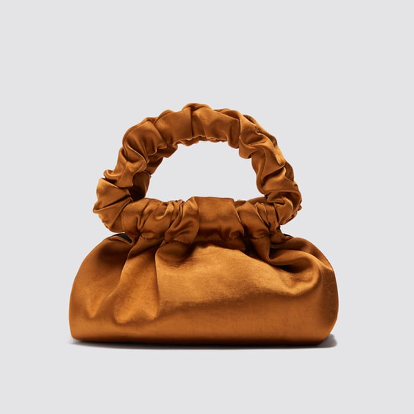 One bag that everyone is crazy about today